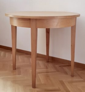 Tisch 78×90 cm (h×Ø), auch in weiteren Größen erhältlich